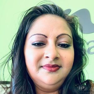 Meet your Posher, Fazia